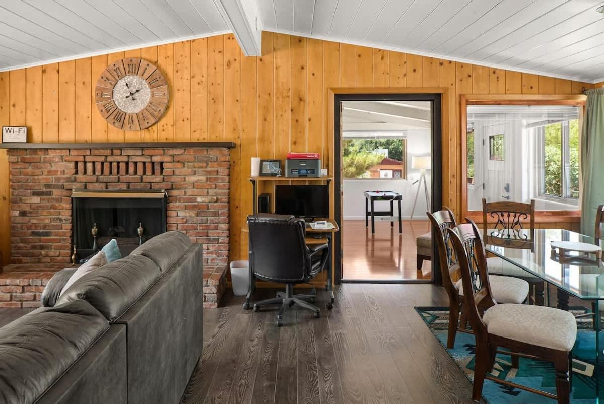 Holiday home Views With Private Hot Tub For The Entire Family