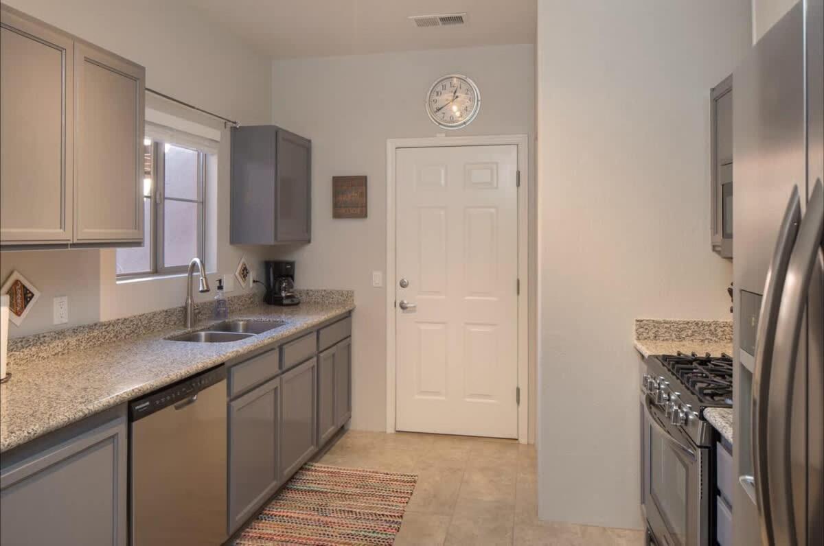 Holiday home Elegant And Updated - In The Heart Of *