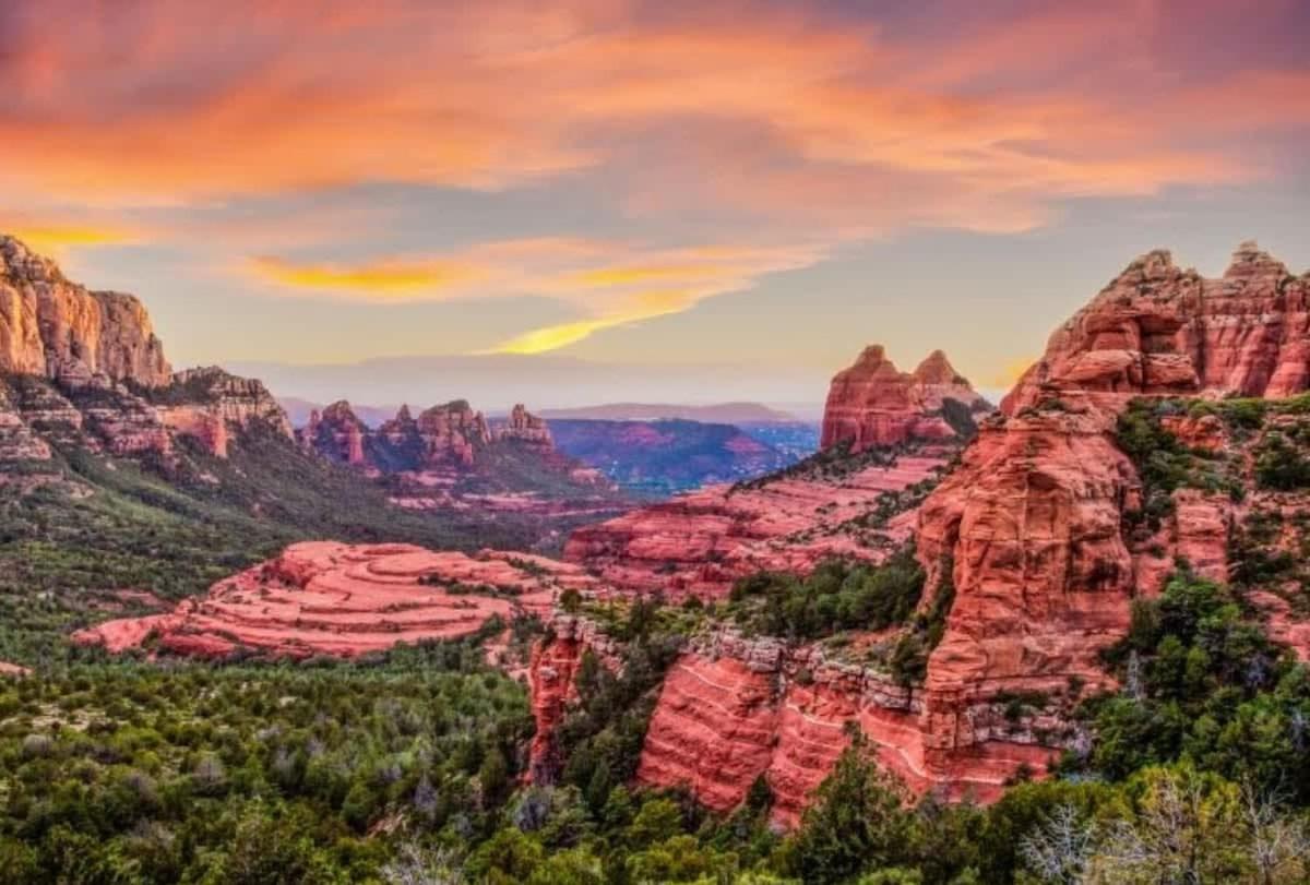 Desert Oasis Surrounded For Family By Nature With Sedona