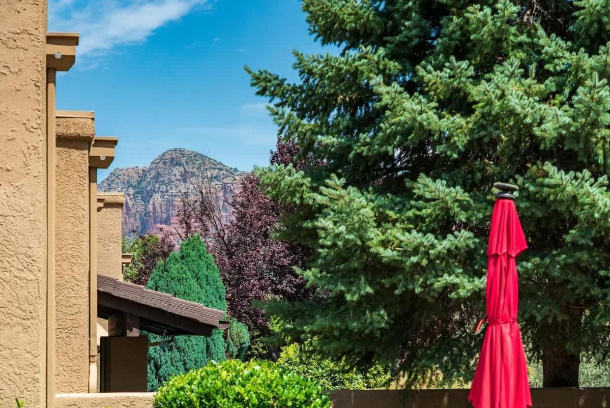 Relaxing Family Retreat With Views