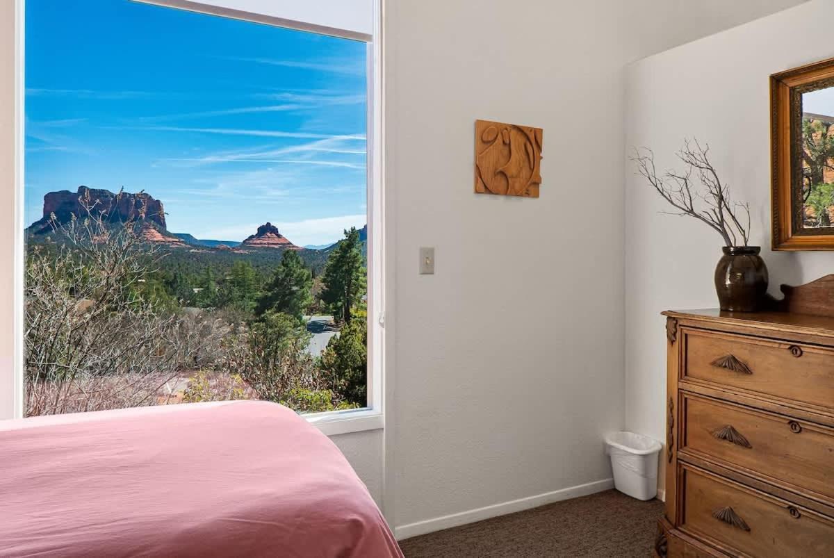 Creative Stellar Views Near Chapel For Family *