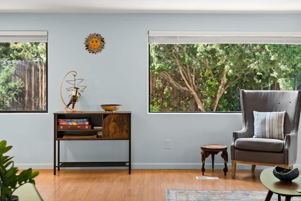 Holiday home Sunshine In With Views For Family *