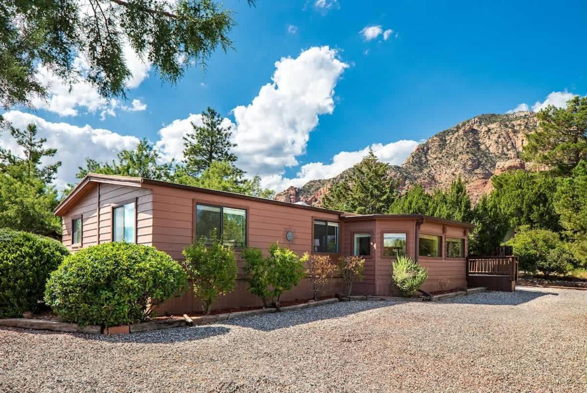 Sunshine In With Views For Family Holiday home Sedona
