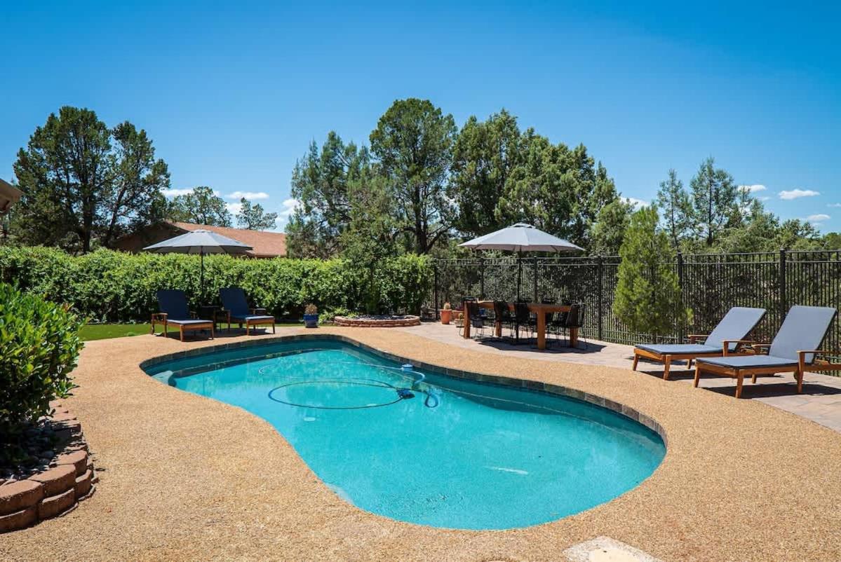Prime Location With Hot Tub Pool And Views For Family Sedona