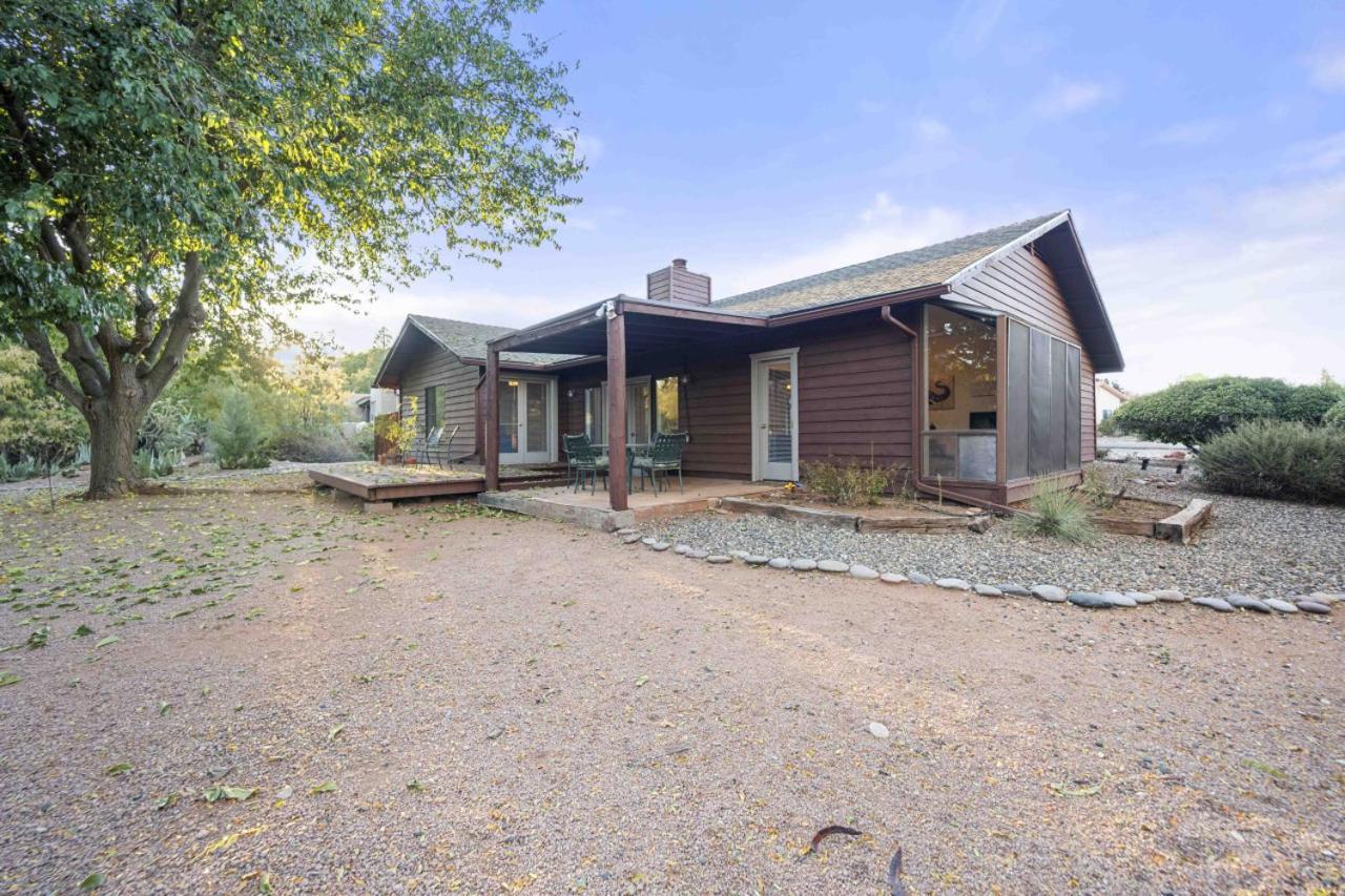 Beautiful Views And Backyard Holiday home *