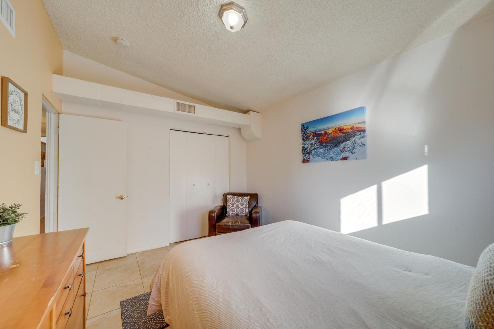 Patio And Views, Near Hiking And Golfing Holiday home Sedona