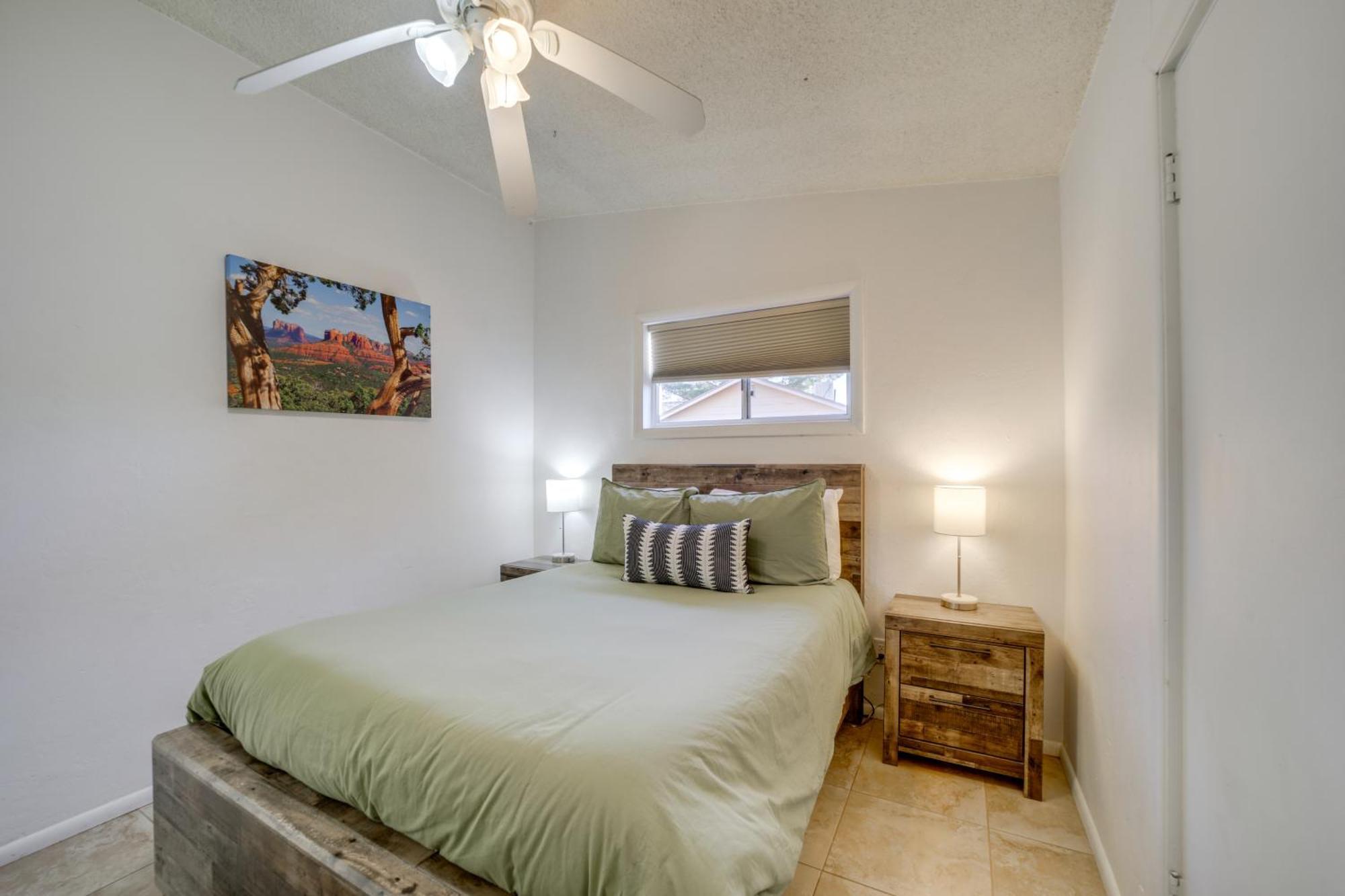 Patio And Views, Near Hiking And Golfing Holiday home Sedona