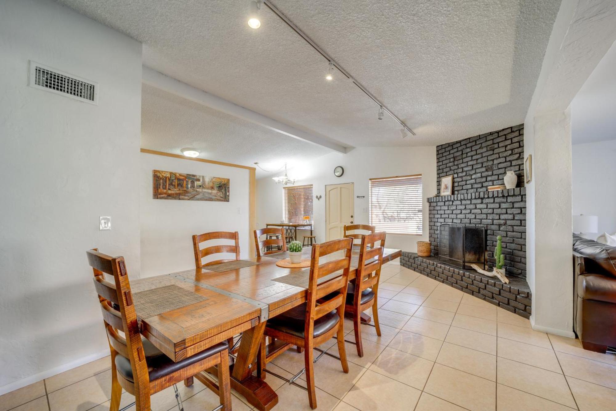 Holiday home Patio And Views, Near Hiking And Golfing *
