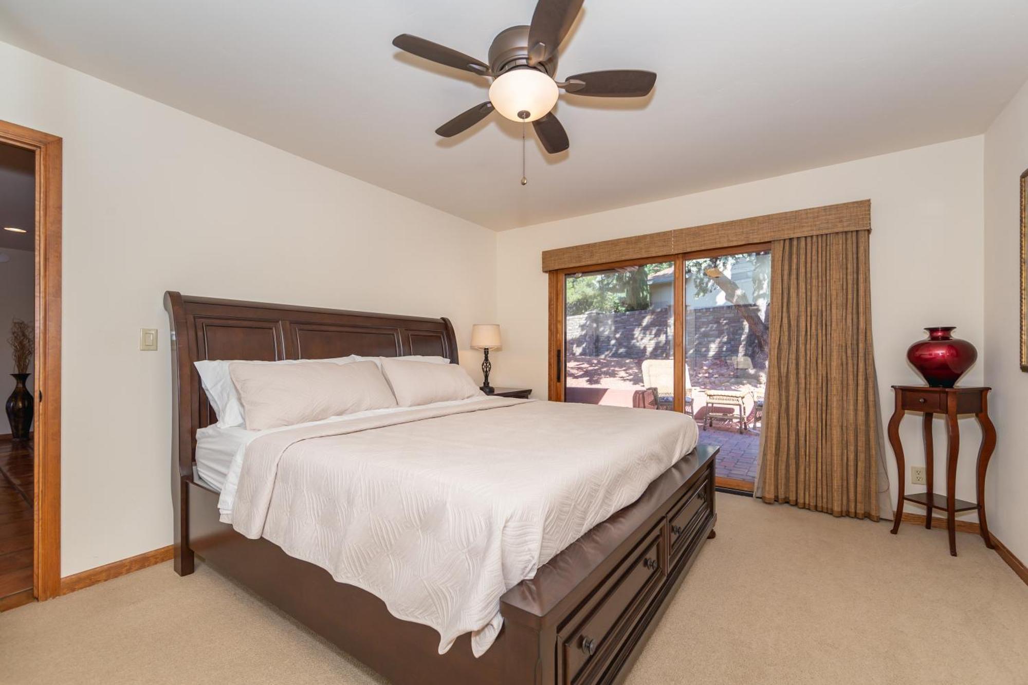 Holiday home Spectacular House With 2 Master In Sedona's High End Subdivision Living! Sedona