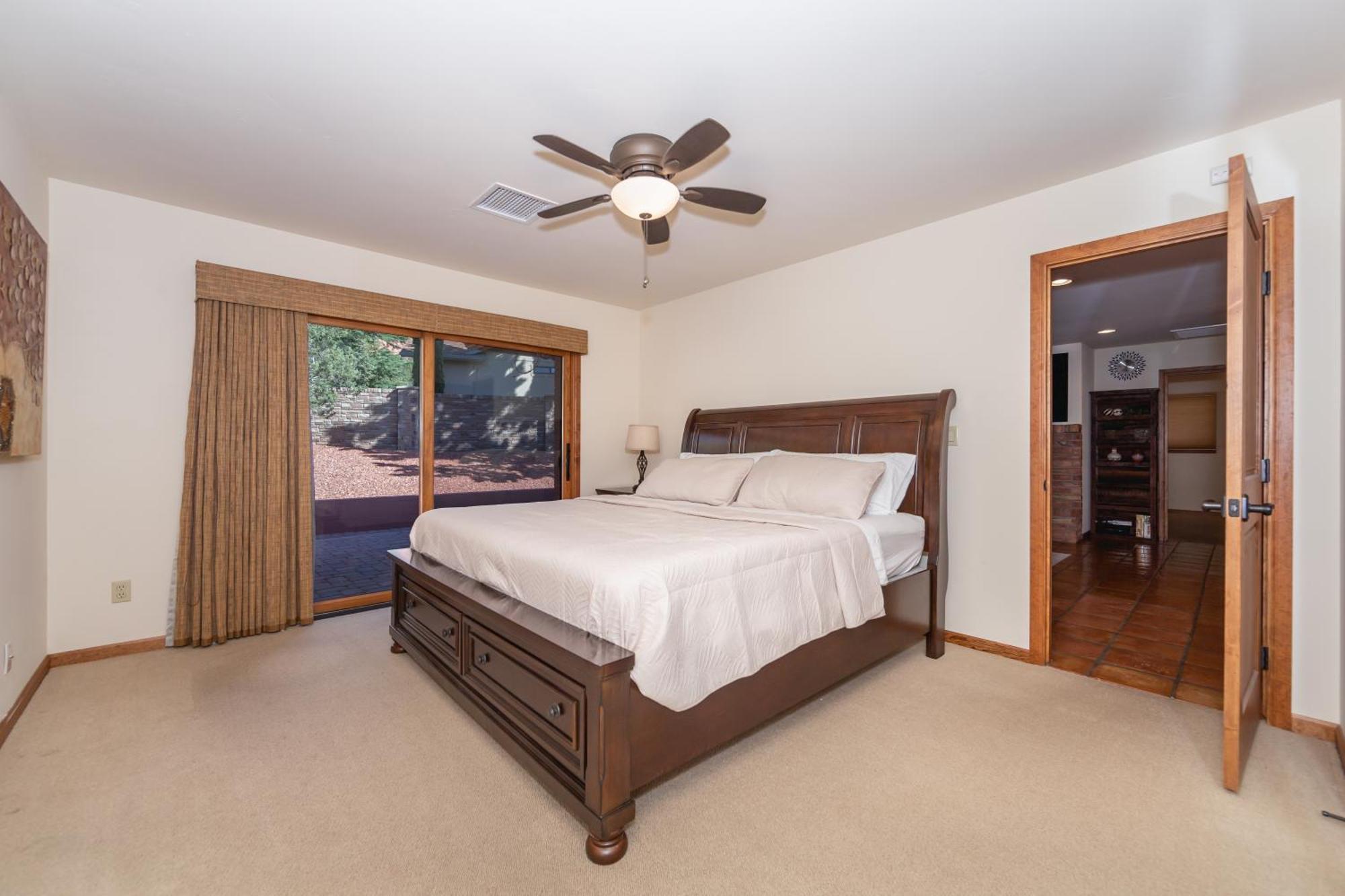 Spectacular House With 2 Master In Sedona's High End Subdivision Living! Sedona