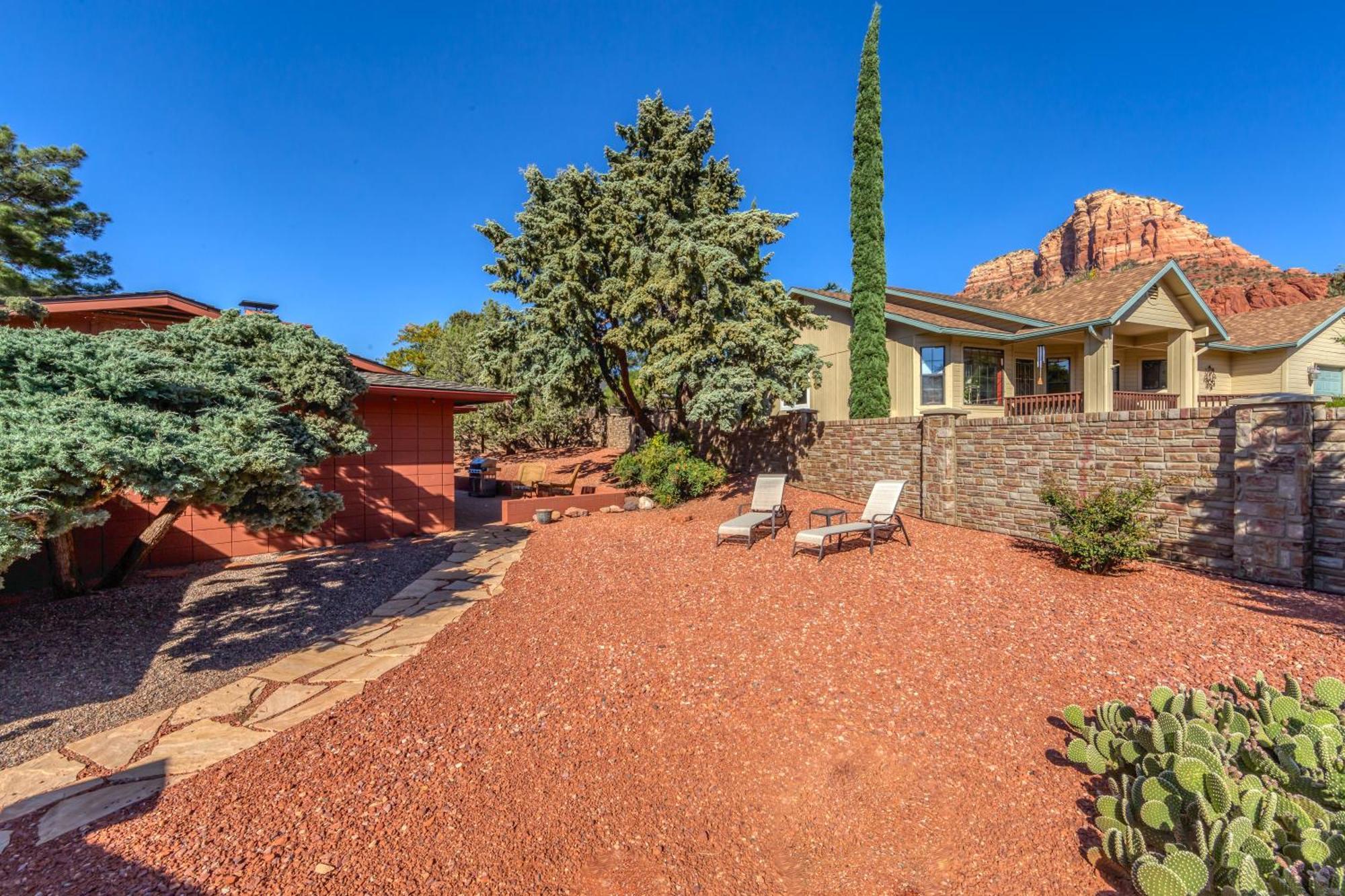 Spectacular House With 2 Master In Sedona's High End Subdivision Living! * Sedona