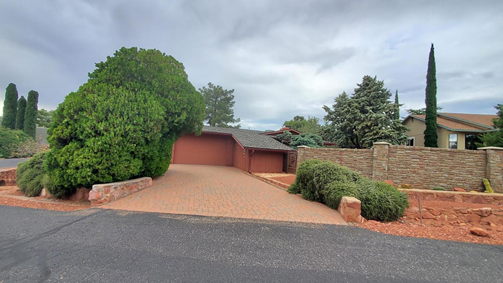 Holiday home Spectacular House With 2 Master In Sedona's High End Subdivision Living! Sedona