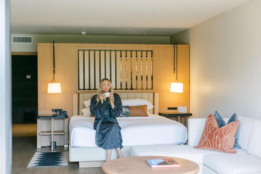 The Cliffs Hotel 3*