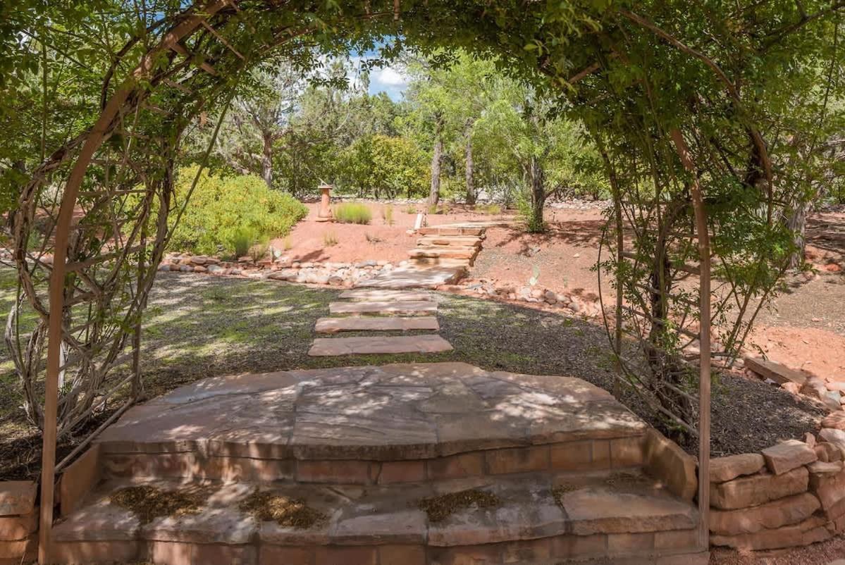 Casa Oasis With Privacy & Blue Tile Pool For Family Holiday home