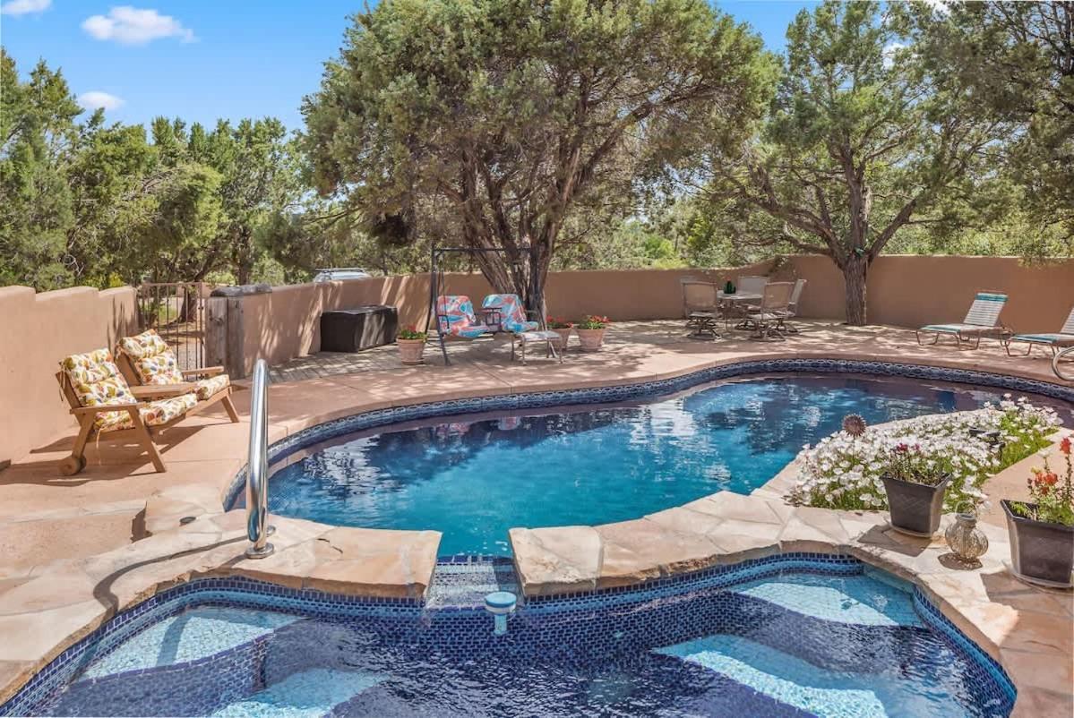 Casa Oasis With Privacy & Blue Tile Pool For Family Holiday home Sedona