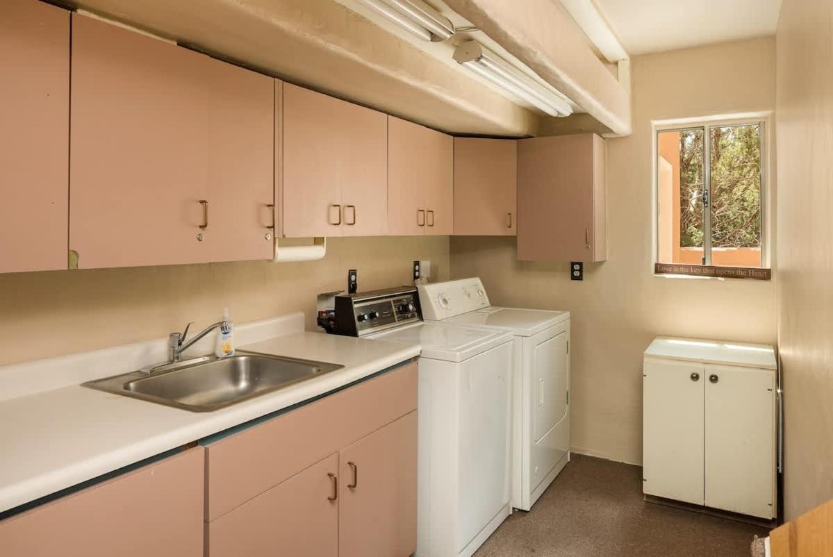 Casa Oasis With Privacy & Blue Tile Pool For Family Holiday home Sedona