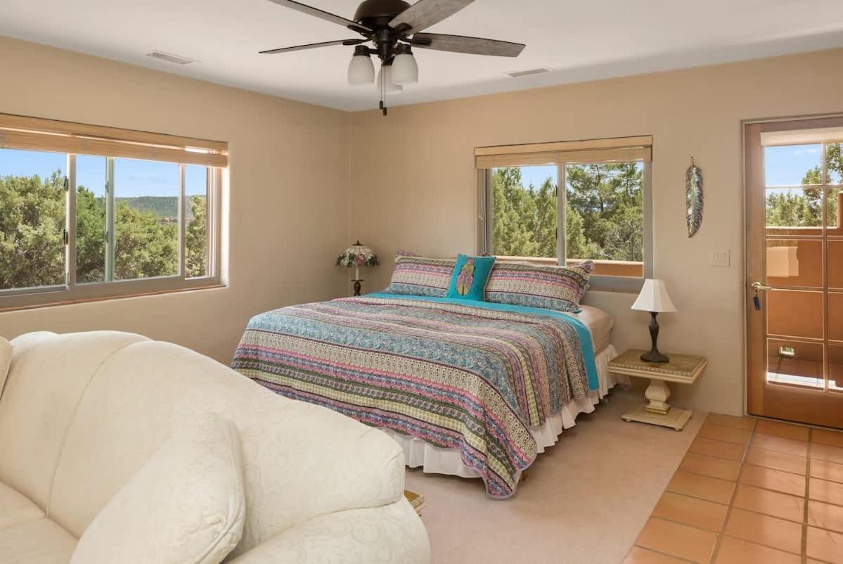 Casa Oasis With Privacy & Blue Tile Pool For Family Sedona