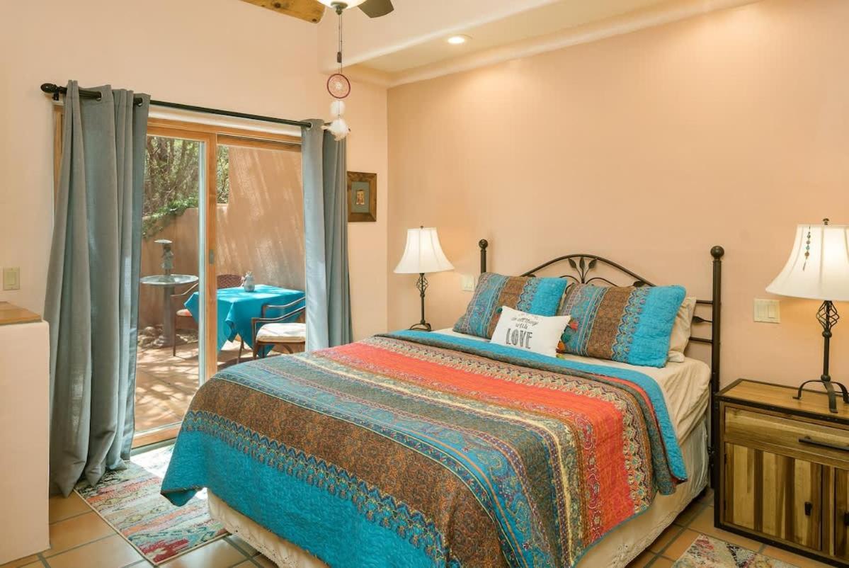Casa Oasis With Privacy & Blue Tile Pool For Family