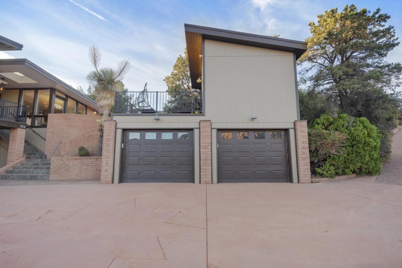 Holiday home Stunning Views Uptown With Hot Tub Gym And Fire Pit
