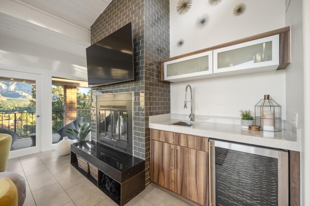 Holiday home Stunning Views Uptown With Hot Tub Gym And Fire Pit *