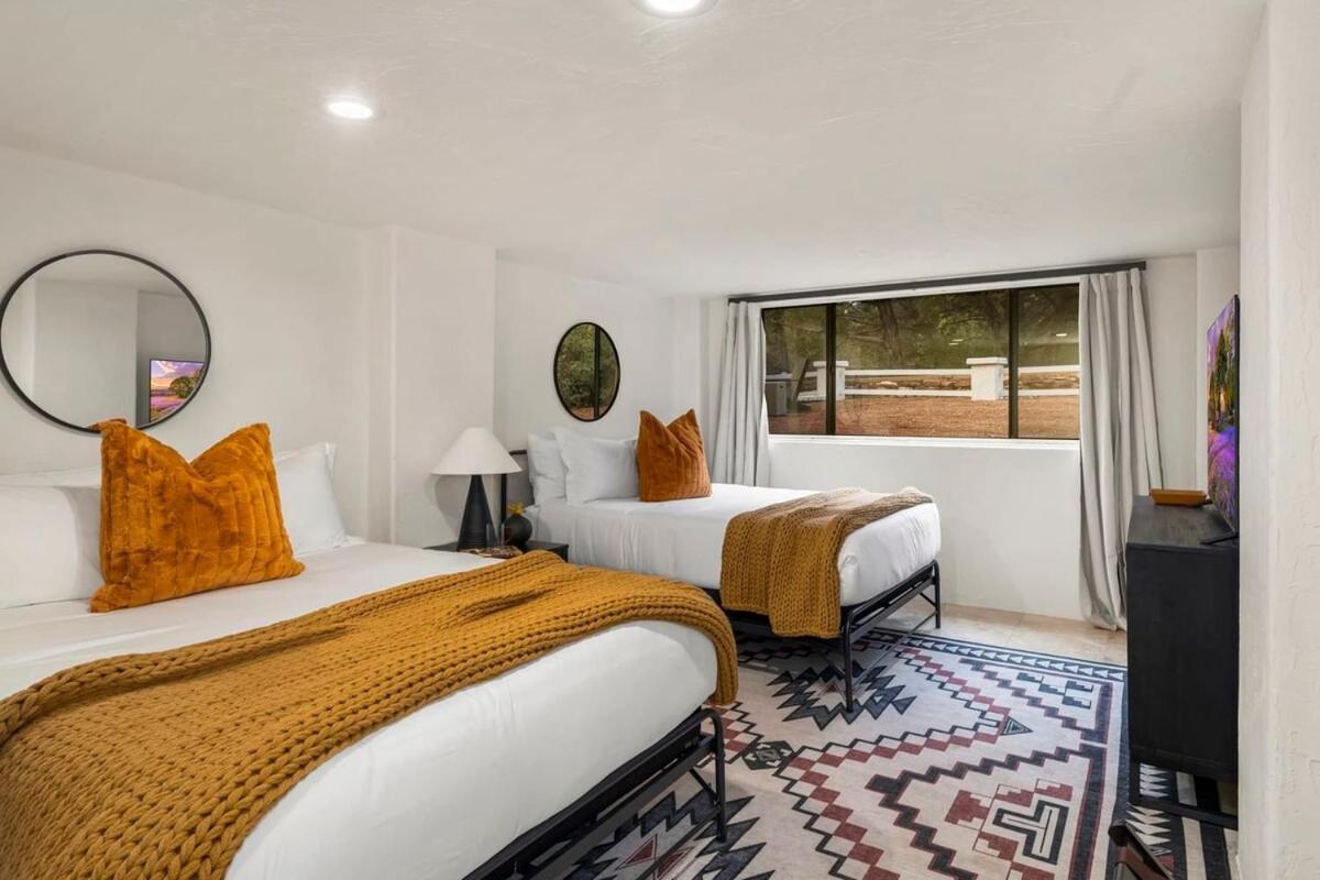 Serenity Retreat With Hot Tub Games & Firepit Sedona