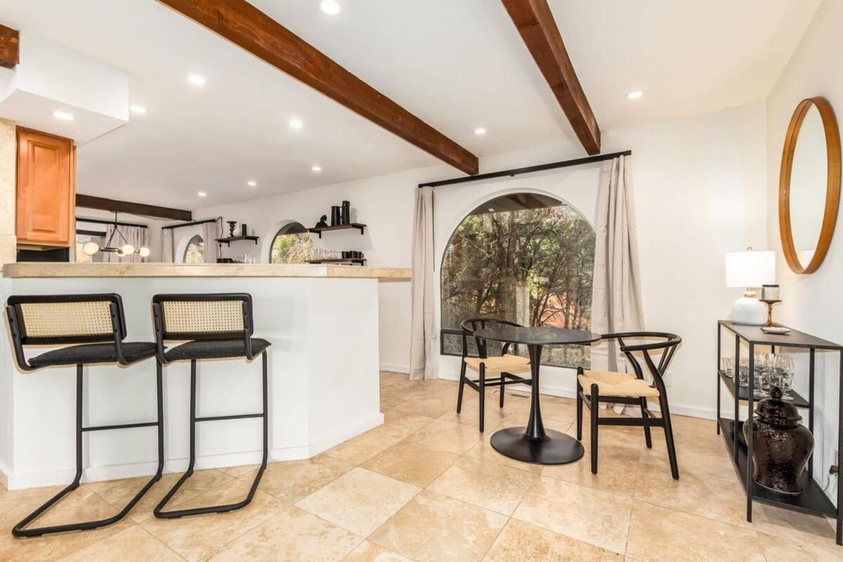 Serenity Retreat With Hot Tub Games & Firepit