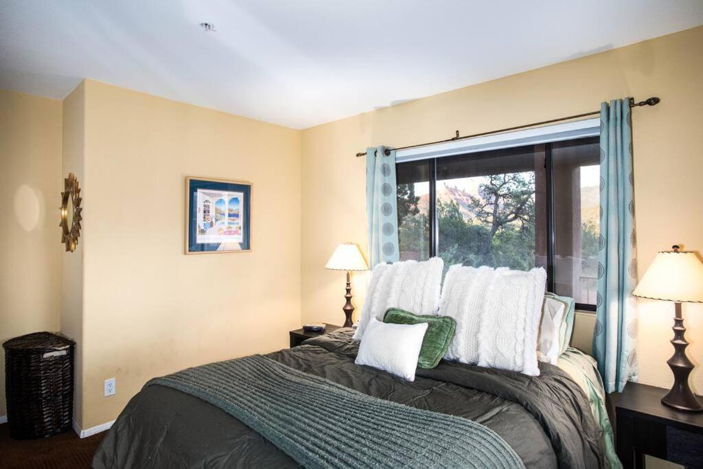 180º Red Rock Views, Location, 4 Bed 3 Bath