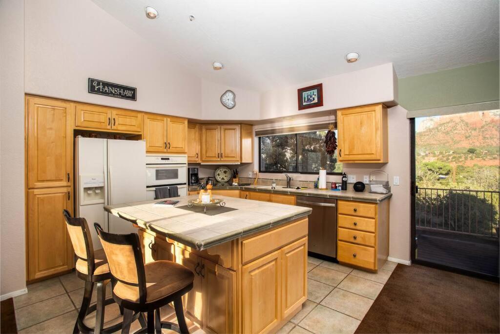 Holiday home 180º Red Rock Views, Location, 4 Bed 3 Bath Sedona