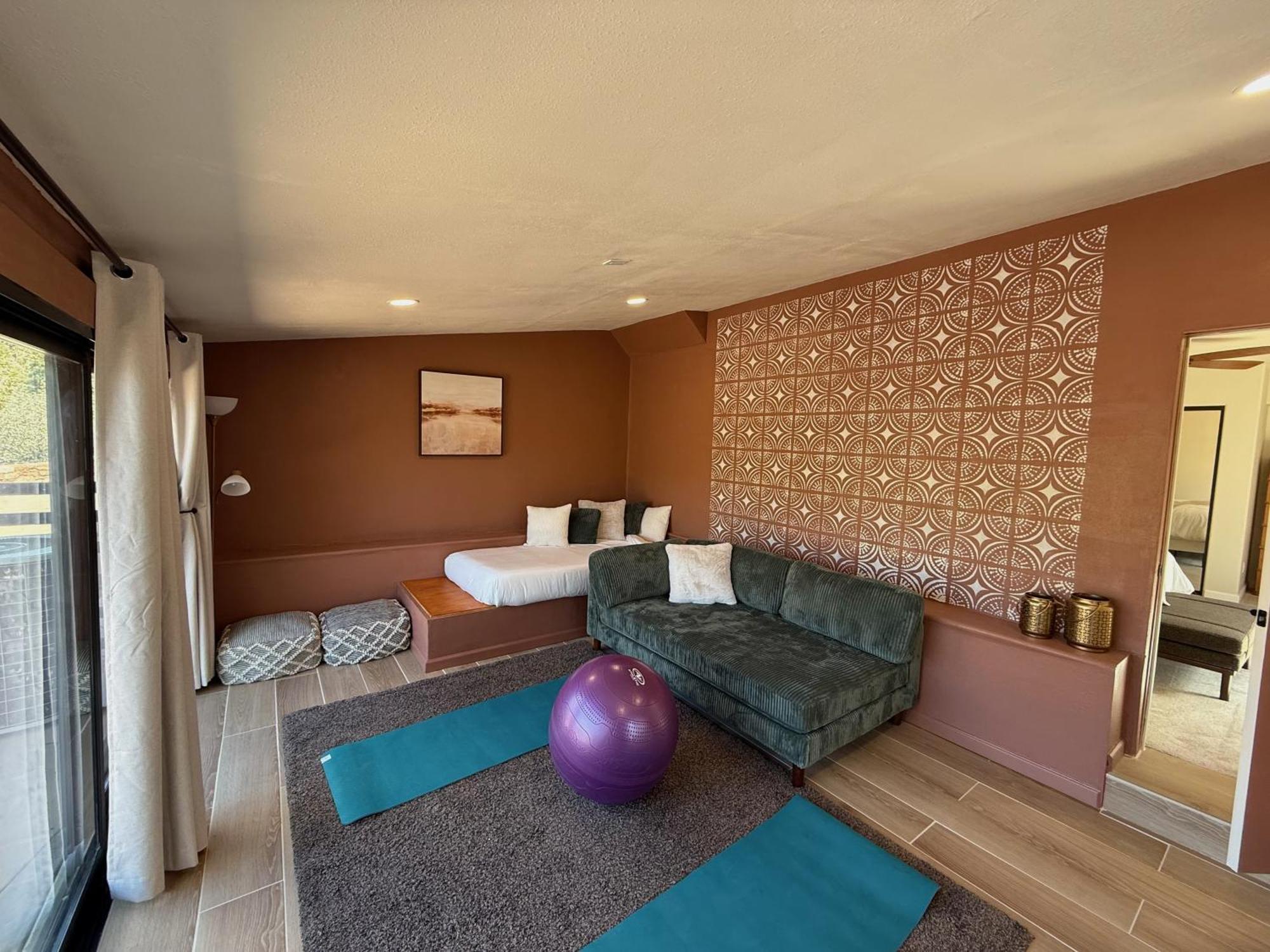 Holiday home Stargazer Hideaway Sauna Newly Renovated