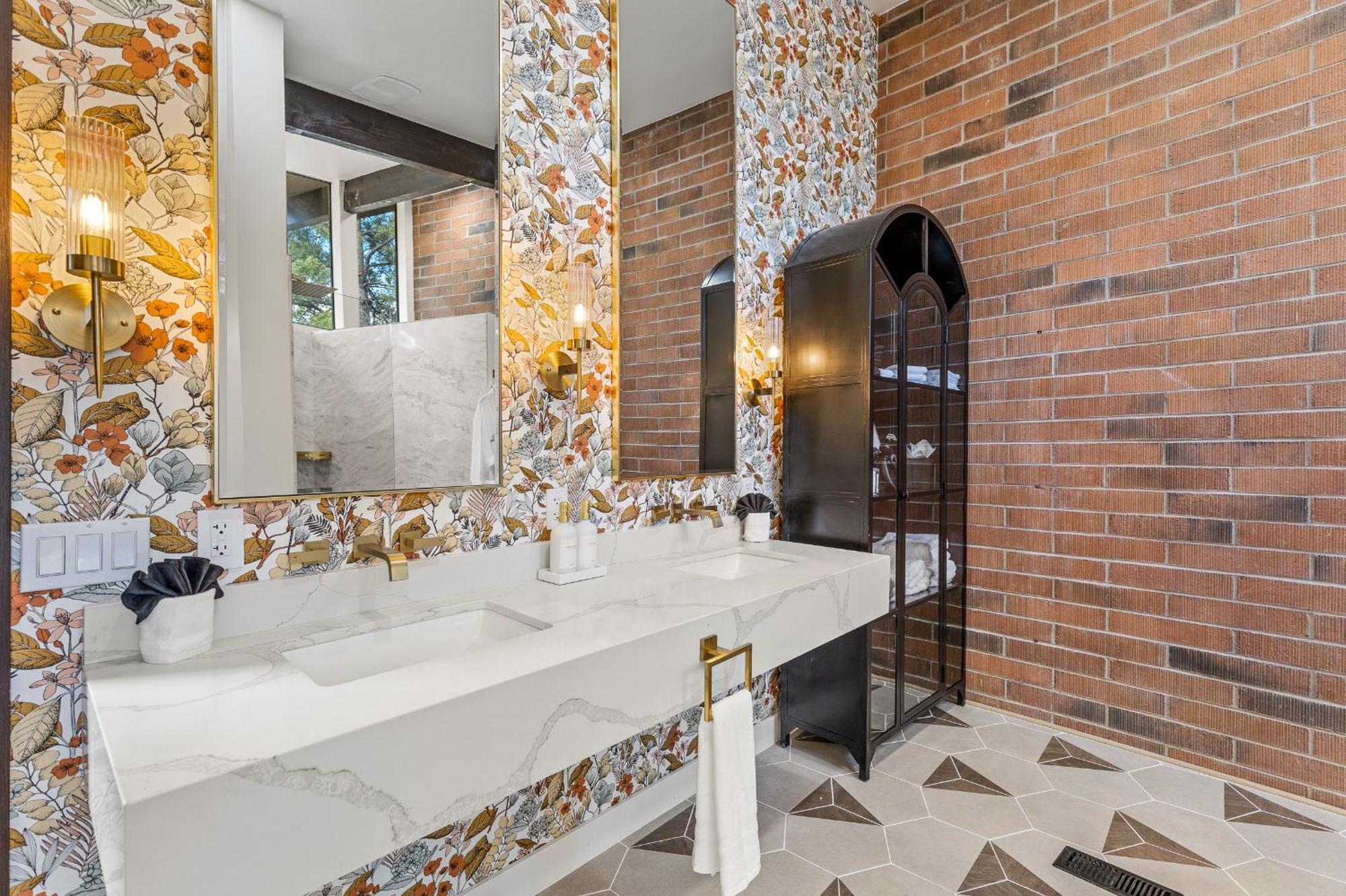 The Speakeasy - Sauna, Cold Plunge And Hot Tub Holiday home Sedona