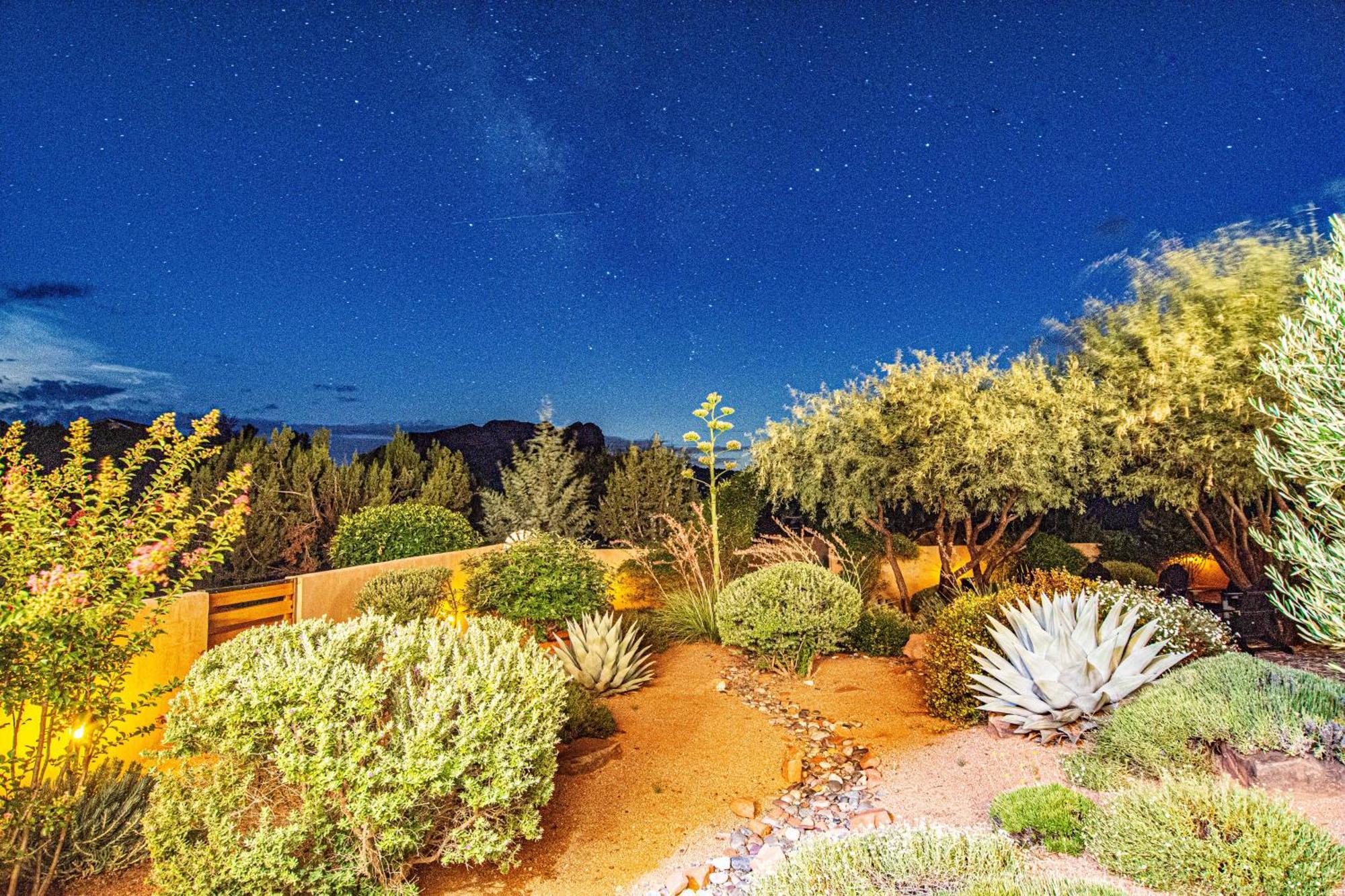 Holiday home Panoramic Views, Game Room, Pool, Hot Tub!