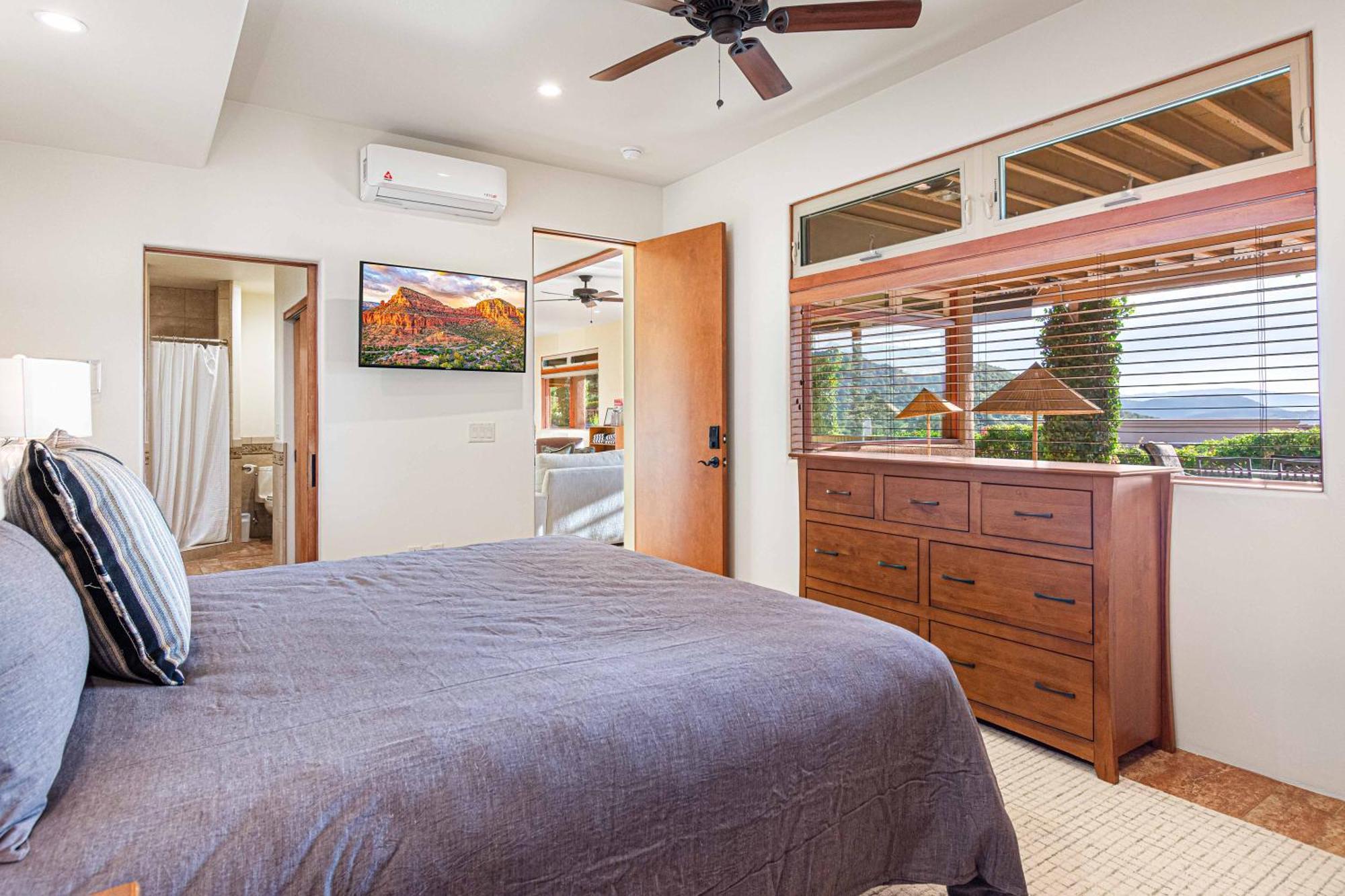 8-bedrooms With Stunning Views & 75' Lap Pool Sedona