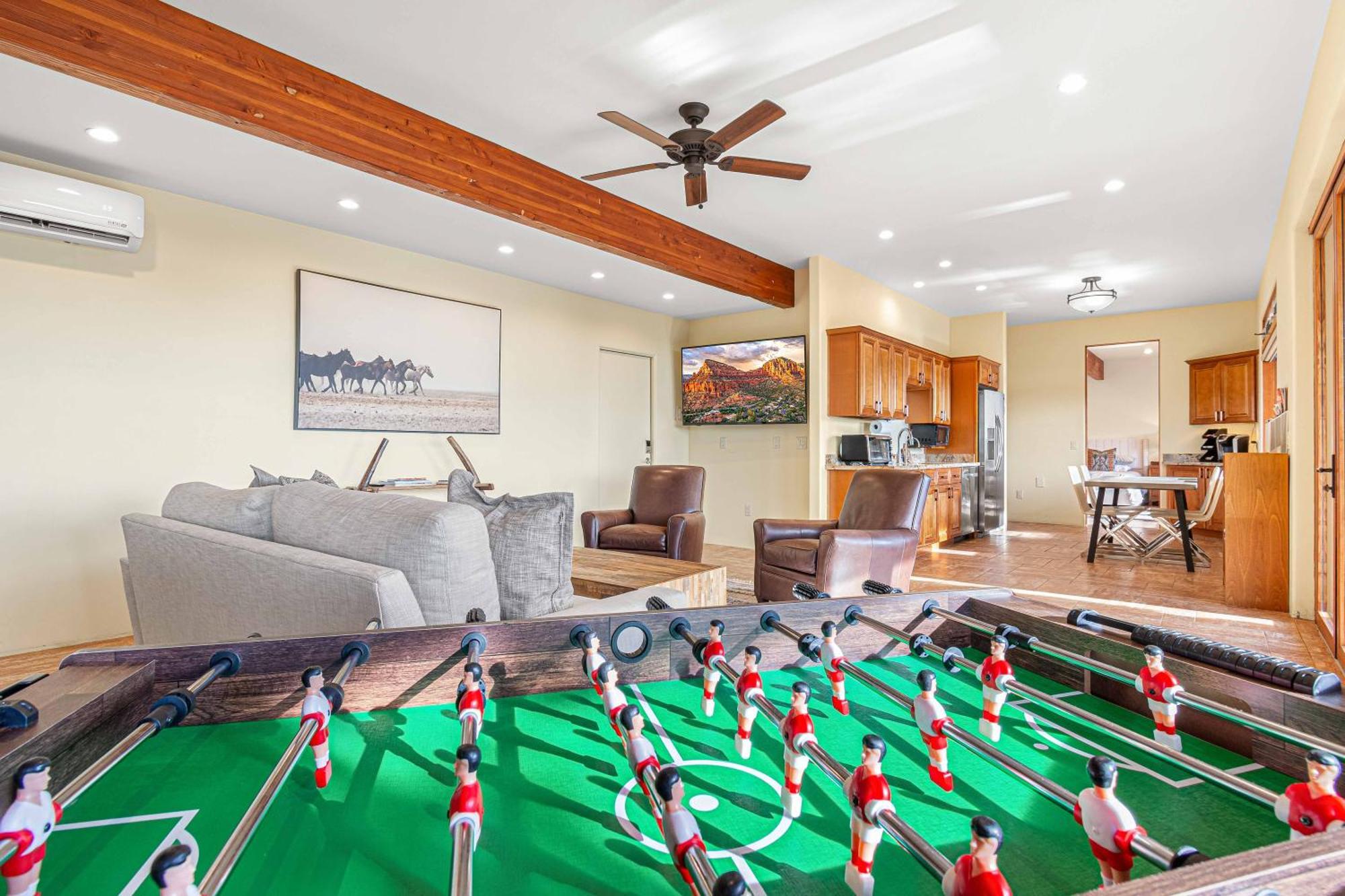 8-bedrooms With Stunning Views & 75' Lap Pool Sedona