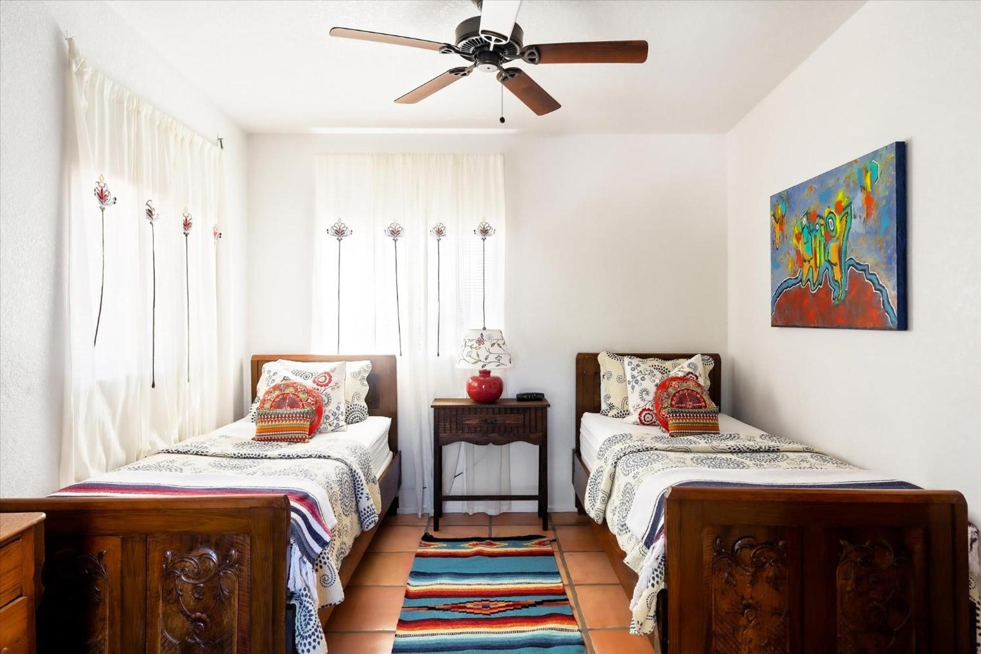 Luxury In Desert With 360 Views & Sunsets With Family *