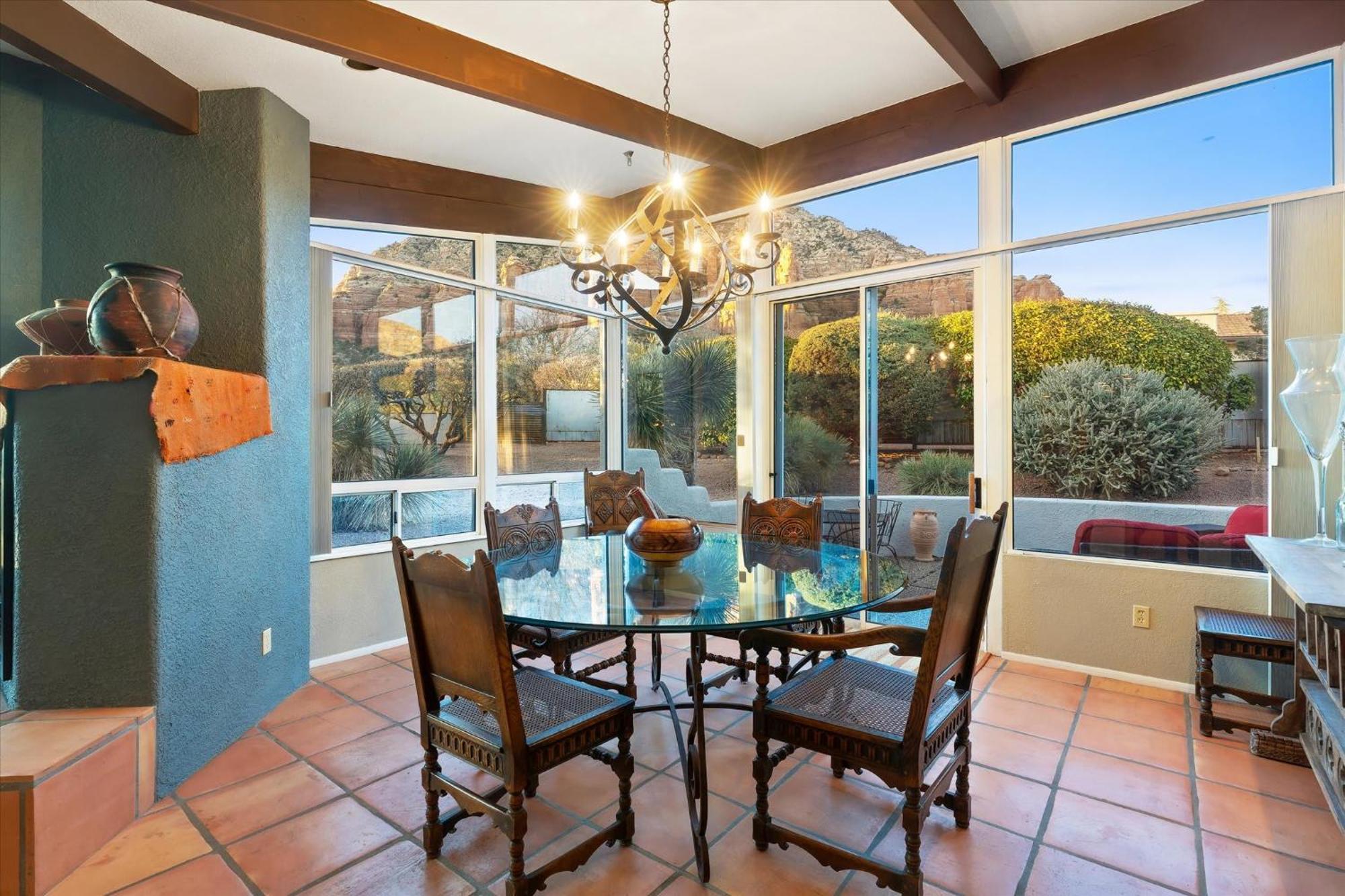 Holiday home Luxury In Desert With 360 Views & Sunsets With Family