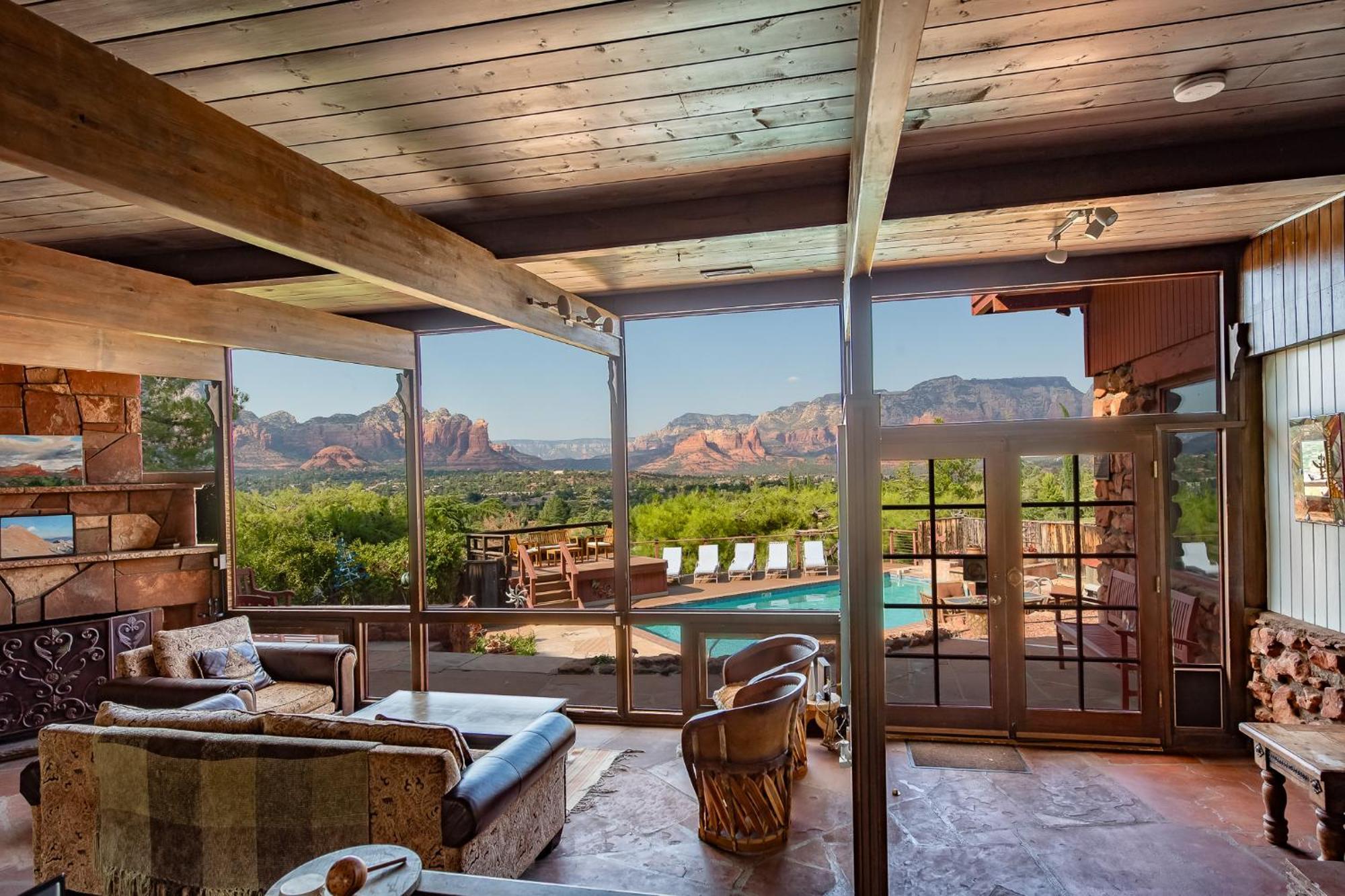 Saddle Rock Ranch At West Holiday home