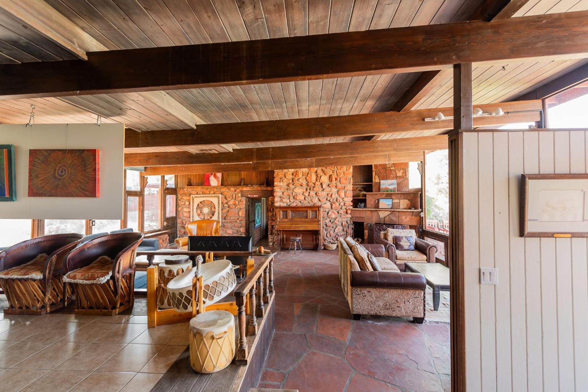 Saddle Rock Ranch At West Holiday home