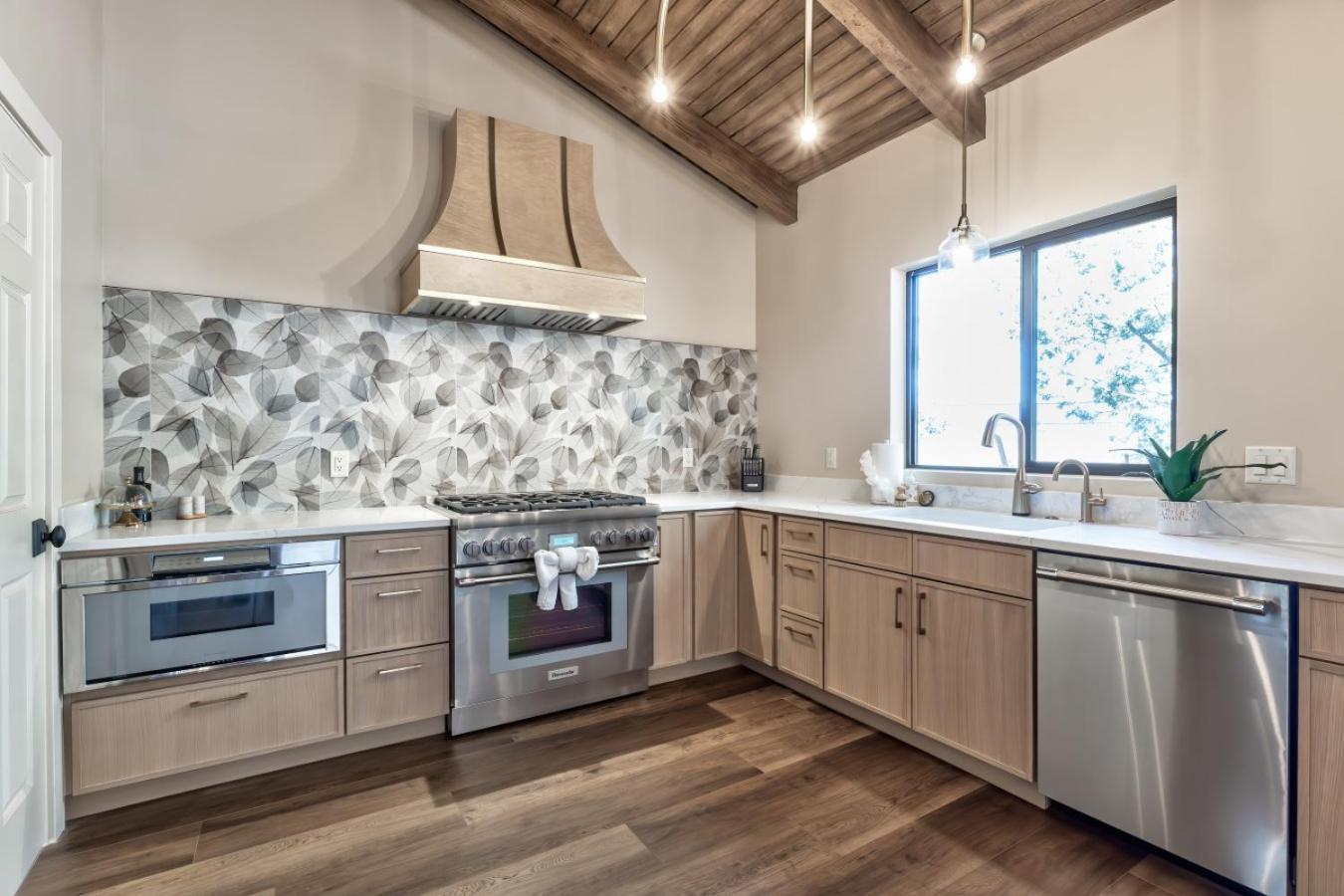 Perfect Chapel With Incredible Views And Private Swim Holiday home