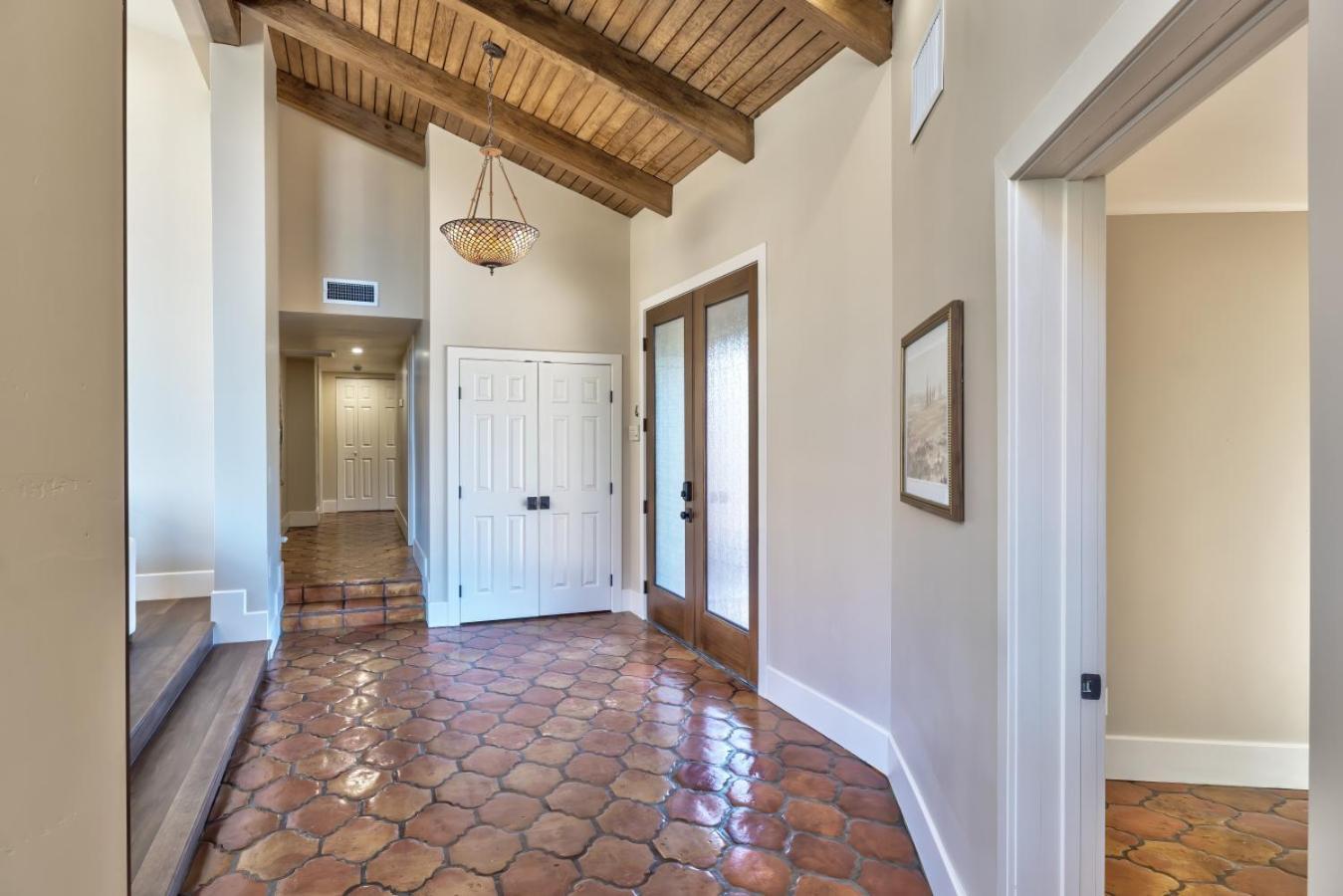 Perfect Chapel With Incredible Views And Private Swim Sedona