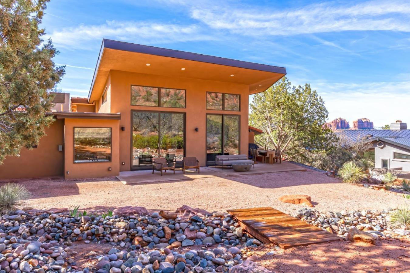 Perfect Chapel With Incredible Views And Private Swim Sedona