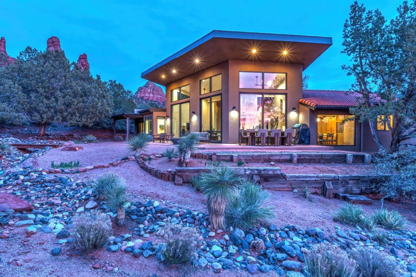 Perfect Chapel With Incredible Views And Private Swim Holiday home Sedona