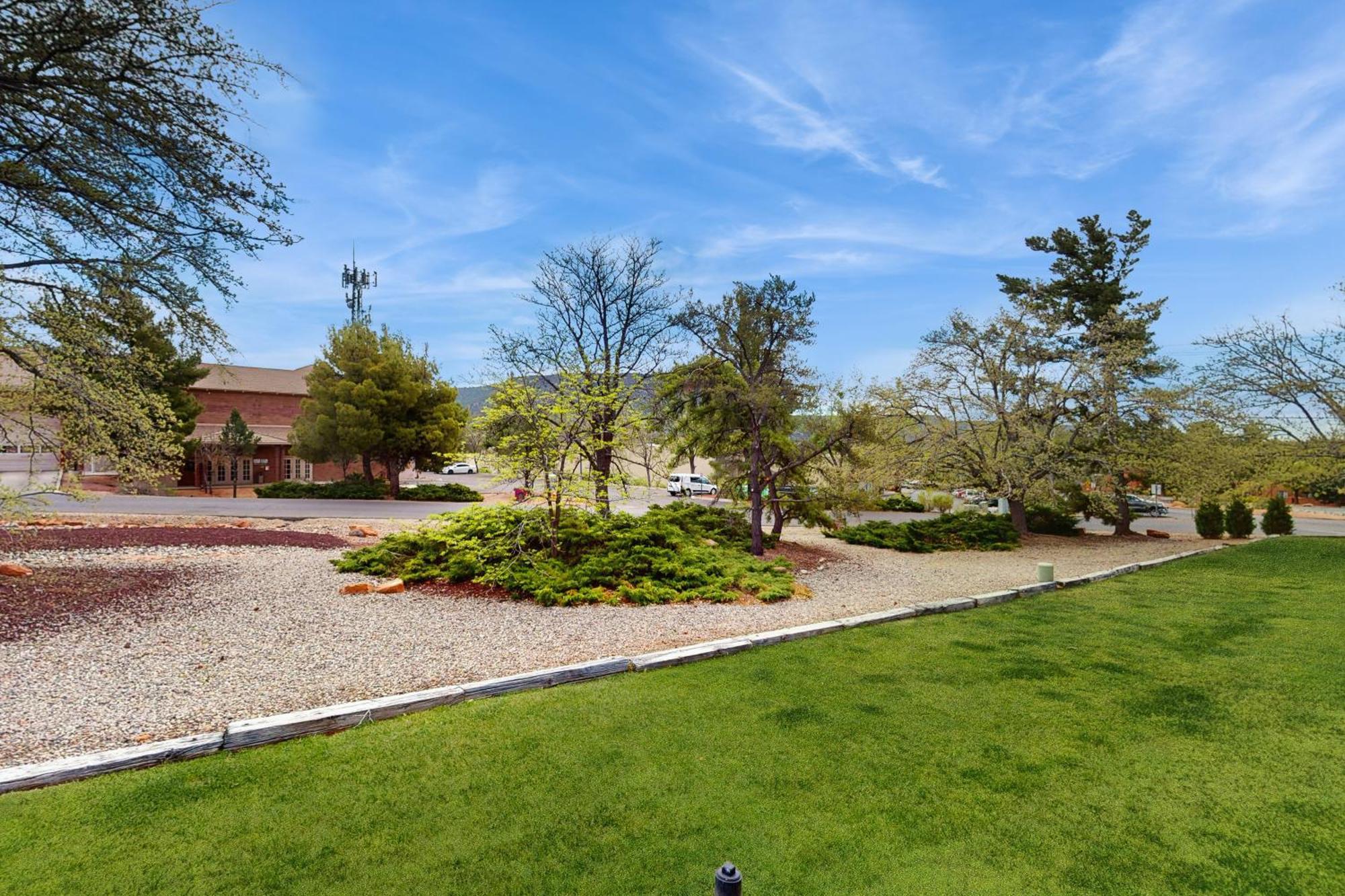 Castle Rock Serenity Apartment