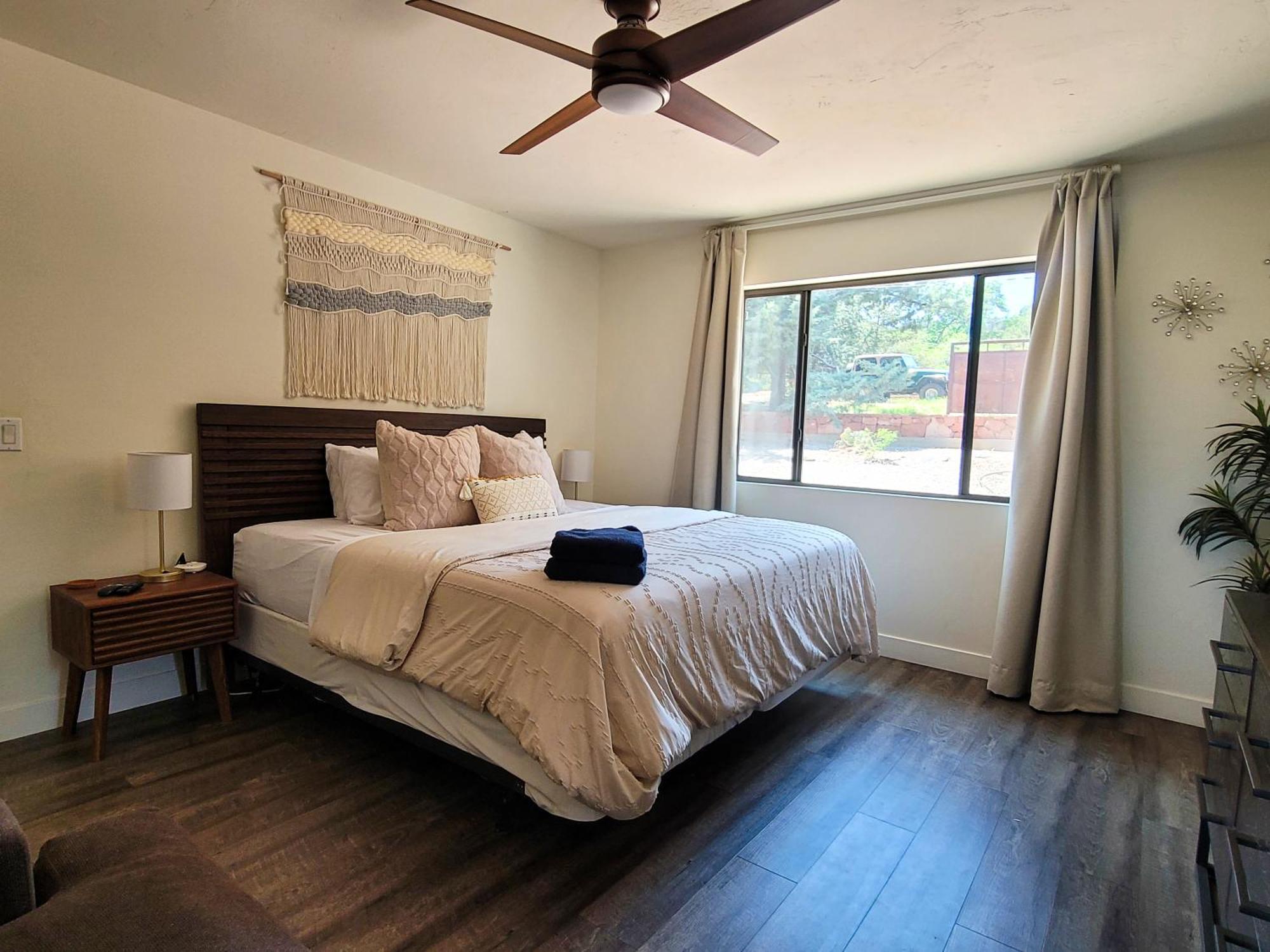 Views! Uptown Utopia +hot Tub Sedona