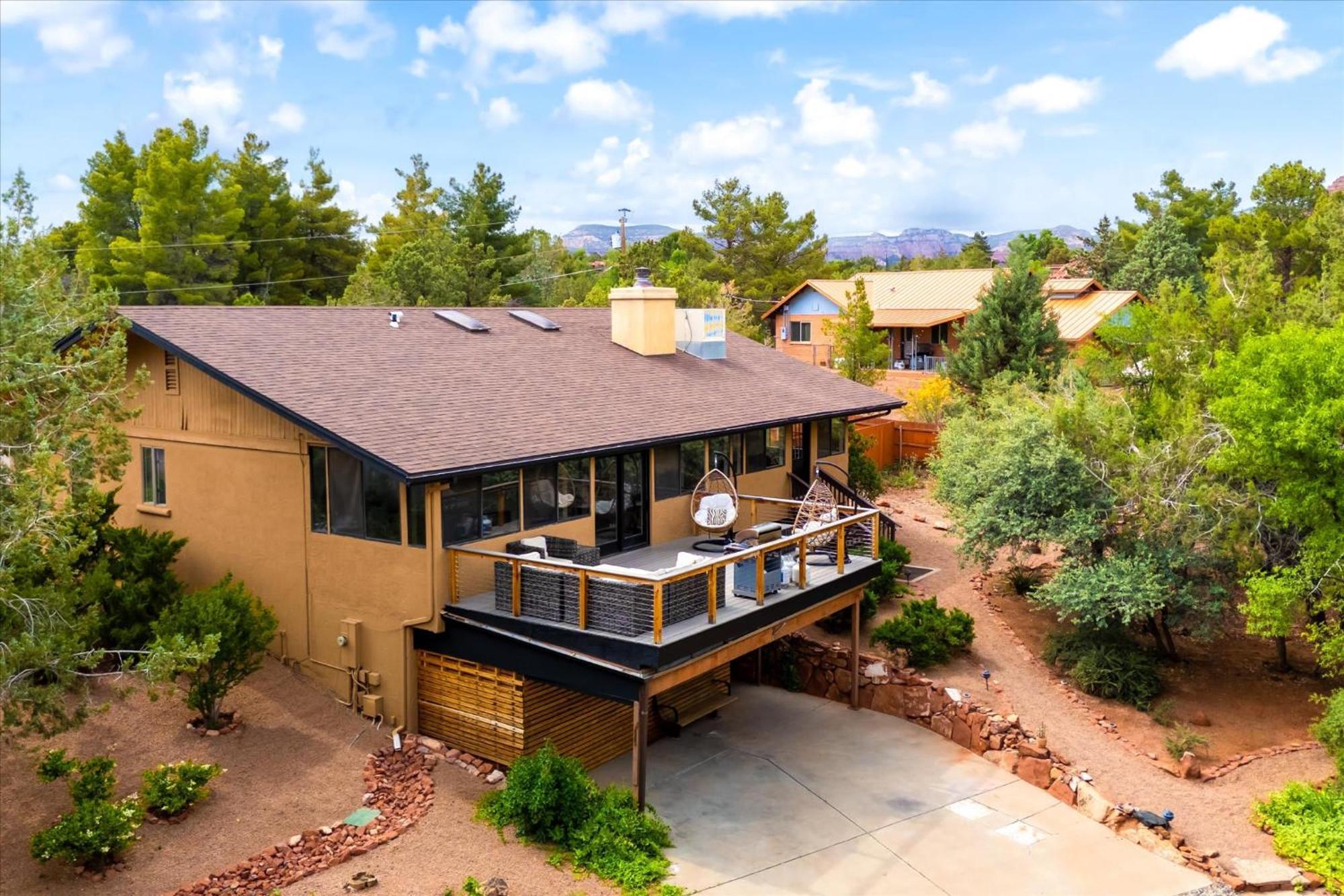 Holiday home Huge Compound Gym Two Spas Casitas Pond