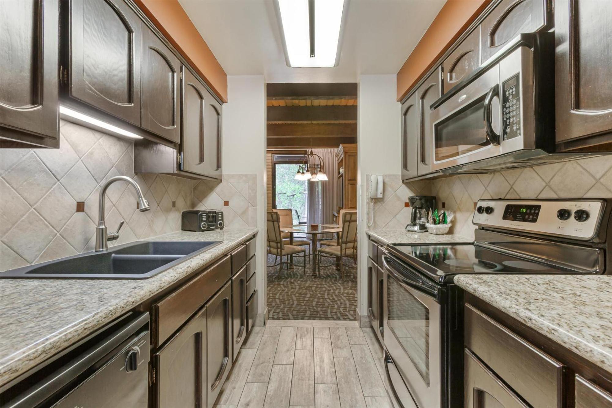 Western Arroyo Roble & Creekside 3*