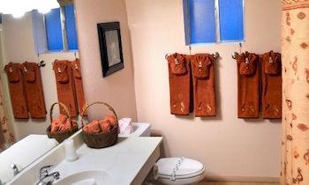 Inn Uptown 2*