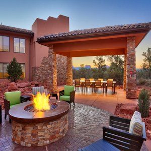 Courtyard By Marriott