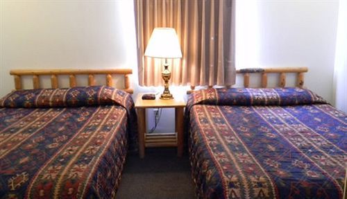 Hotel Village 2*