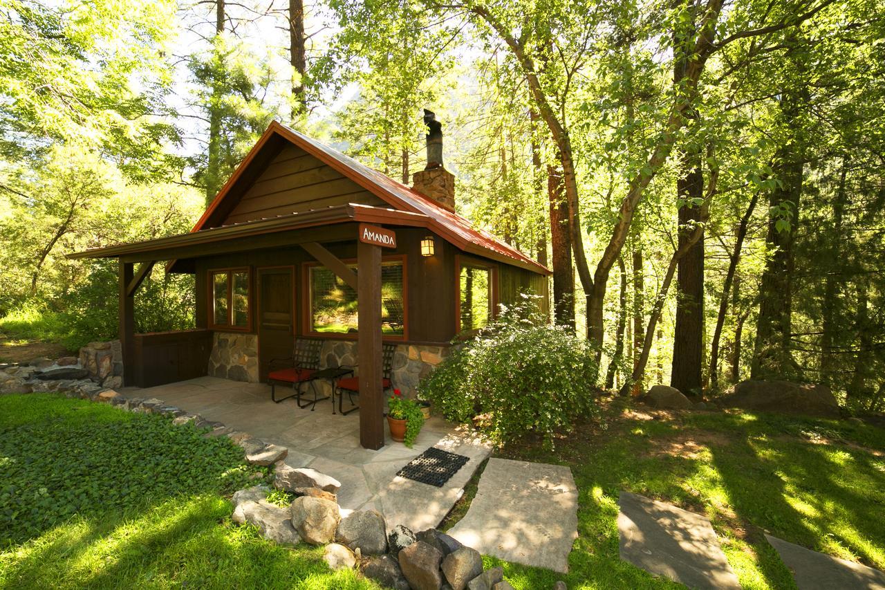 Orchard Canyon On Oak Creek