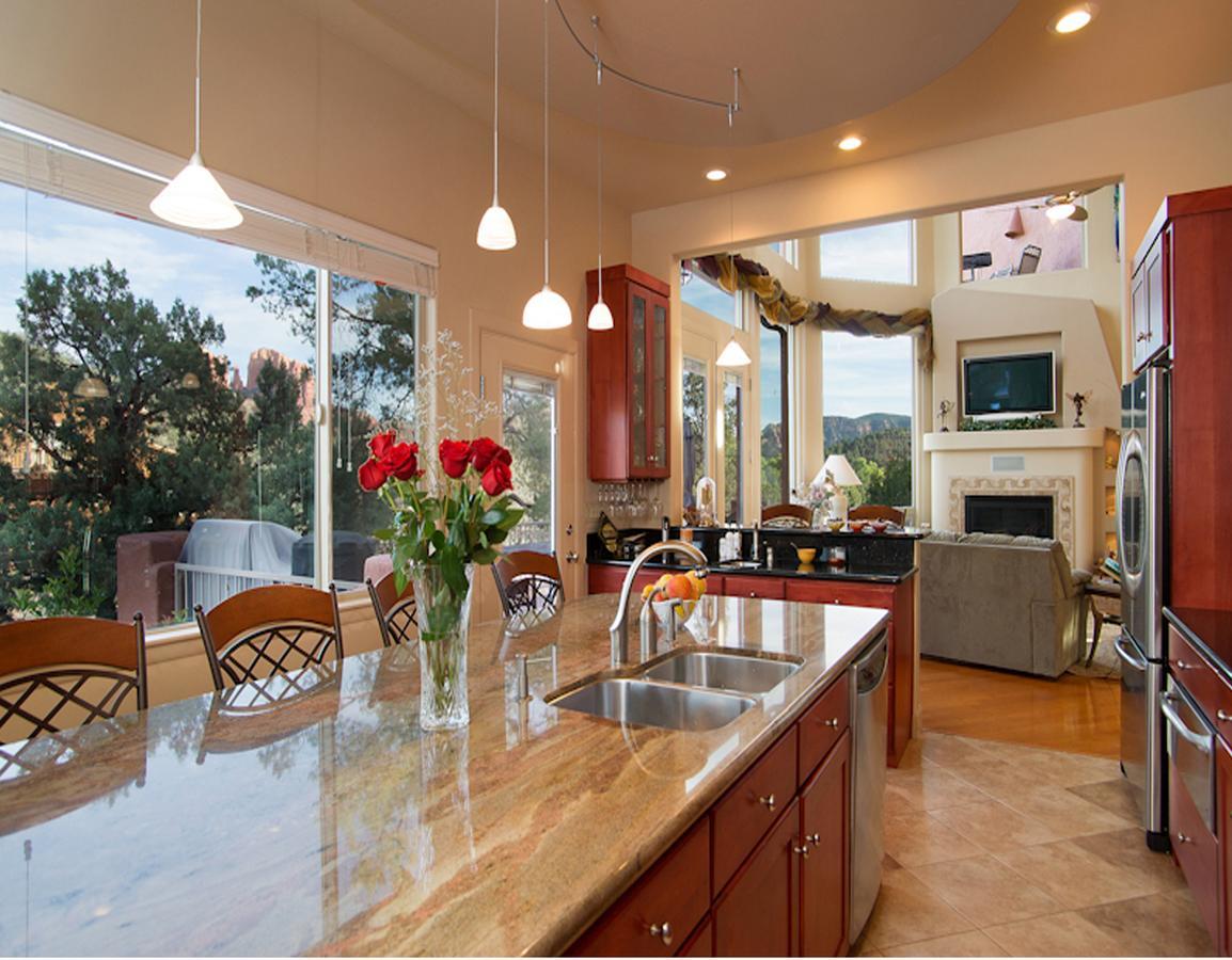 Cathedral Hideaway And Casita